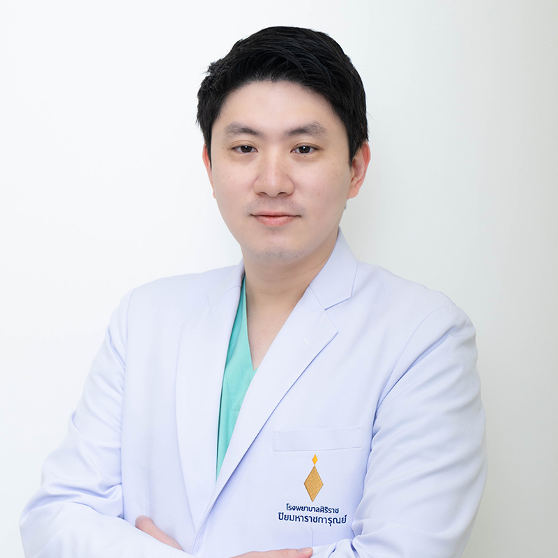 นพ.พีรวิชญ์ จีรทีปตานนท์