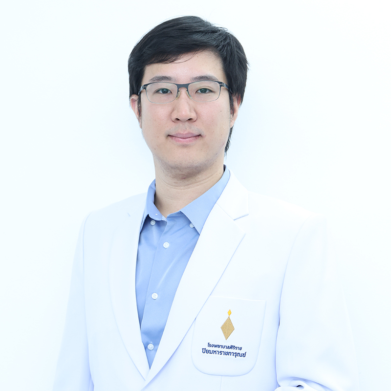 M.D. Thanawat Sittibuncharkorn