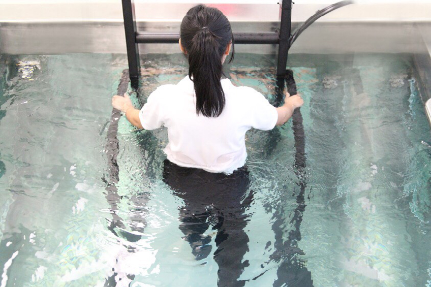 ฟื้นฟูสุขภาพ ด้วยการทำกายภาพ โดยวิธีธาราบำบัด Hydrotherapy